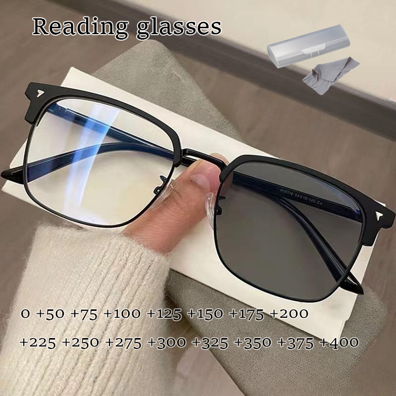 แว่นสายตายาว Photochromic ออกแดดเปลี่ยนสี ป้องกันรังสี กรอบโลหะสแควร์ สําหรับผู้ชายผู้หญิง เลนส์กรองแสงสีฟ้า รุ่น +50 ถึง +400
