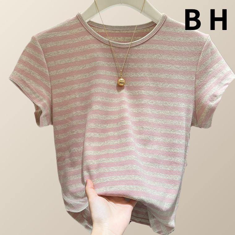 เสื้อยืดแขนสั้นลายทางผ้าฝ้ายสีสันสดใสสำหรับฤดูร้อนสำหรับผู้หญิงทรงหลวมที่ไหล่