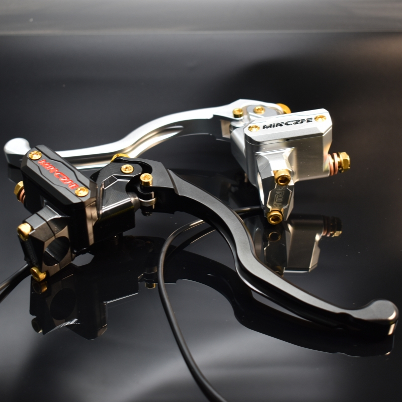 Universal เบรค Master กระบอก CNC อลูมิเนียมซ้าย 16 มม.ลูกสูบขวา 17.5 มม.ลูกสูบเหมาะสําหรับ 22 มม.Handlebar รถจักรยานยนต์