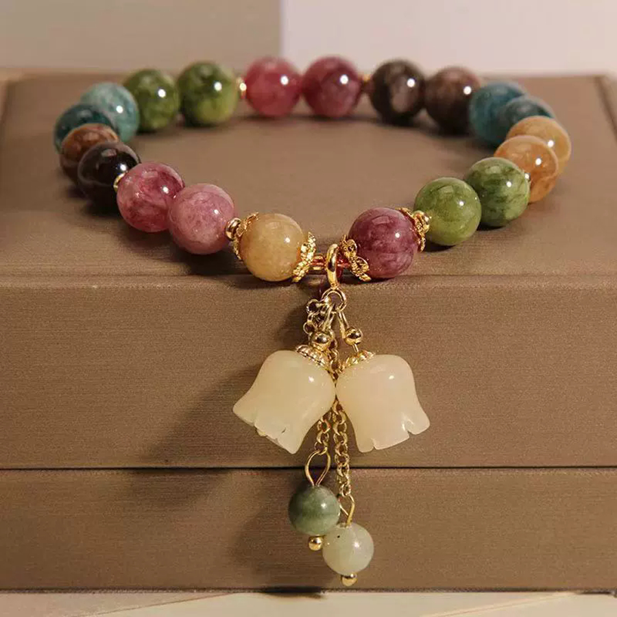 Retro Elegant Lily of the Valley สร้อยข้อมือหญิง Niche หรูหรา High-End Peach Blossom สร้อยข้อมือลูกปัด