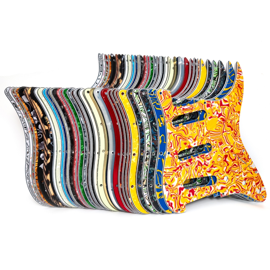 ปิ๊กการ์ดกีตาร์ 3 ชั้น 11 หลุม ST SSS คอยล์เดี่ยว ปิ๊กการ์ด แผ่นกันรอย พร้อมสกรู สําหรับ American Fender