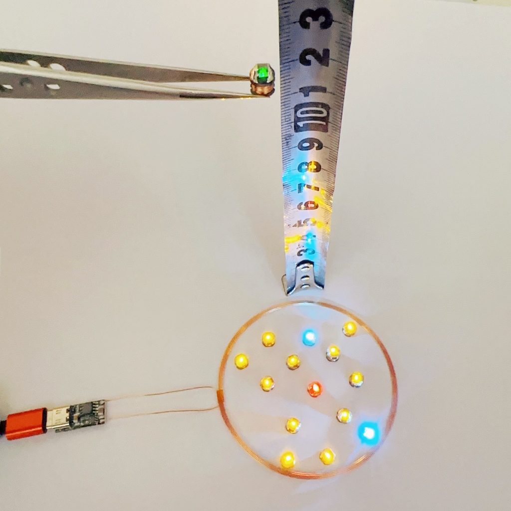0-80 มม.DC 5V แหล่งจ่ายไฟไร้สายเครื่องส่งสัญญาณ Coil USB ตัวรับสัญญาณไร้สายไฟ LED โคมไฟเหนี่ยวนําของเล่นรุ่นหุ่นยนต์โต๊ะทราย
