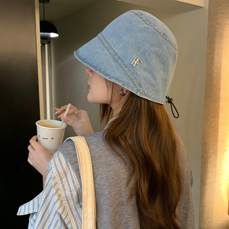 เวอร์ชั่นเกาหลี ins Washed Distressed Denim Bucket Hat สไตล์ใหม่เรโทร เหมาะกับทุกการแต่งตัว หมวกบักเก็ตสำหรับผู้หญิง