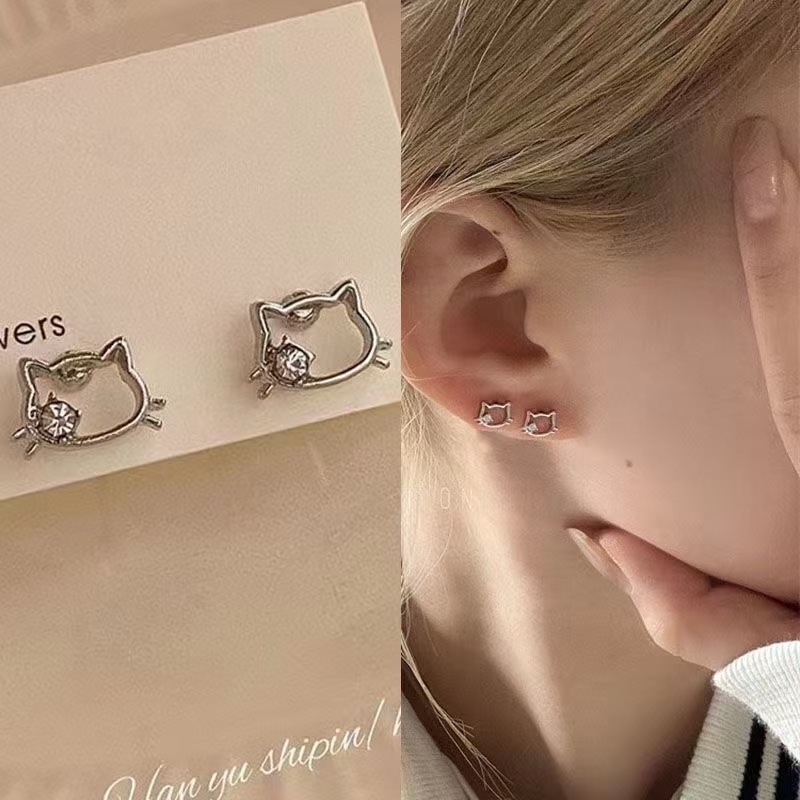 ต่างหูแมวคิตตี้นักเรียนน่ารัก อารมณ์นอน พร้อมส่ง