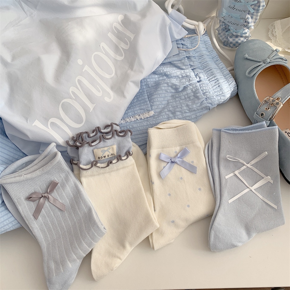 ถุงเท้าเกาหลีสีฟ้าลูกไม้โบว์สำหรับหญิง ดีไซน์น่ารัก เหมาะกับนักเรียน ในสไตล์ฤดูร้อน สบายและระบายอากาศได้ดี