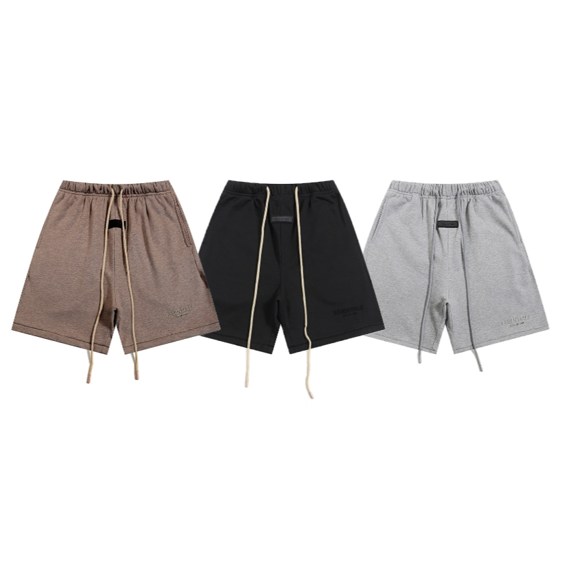 Street Wear ESSENTIALS FEAR OF GOD กางเกงขาสั้นลายนูนป้ายเล็กสไตล์ใหม่
