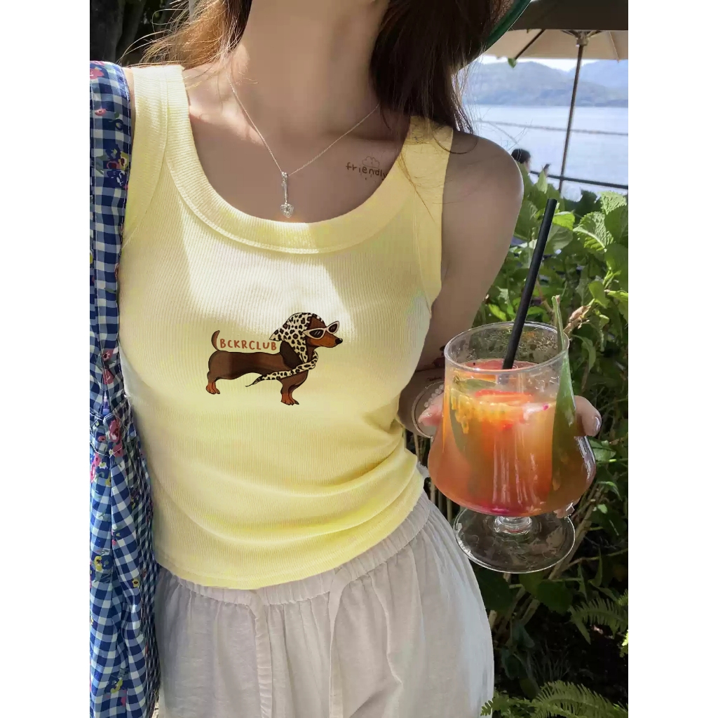 เสื้อกล้ามแฟชั่นเกาหลีลายสุนัขดัชชุน🎀ทรงสั้นเซ็กซี่🐶สไตล์ฮอตเกิร์ลสำหรับหน้าร้อน ใส่แล้วดูผอมเพรียวYG1804