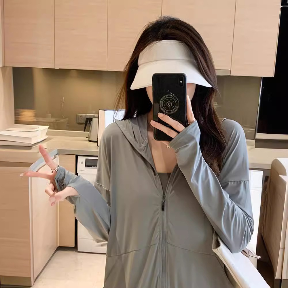 เสื้อคลุมกันแดดผ้าเย็นผู้หญิง Jeanswest แบบบางเบาระบายอากาศดี แจ็กเก็ตทรงหลวมแฟชั่นร้อน ใหม่ล่าสุด - รูปที่ 7