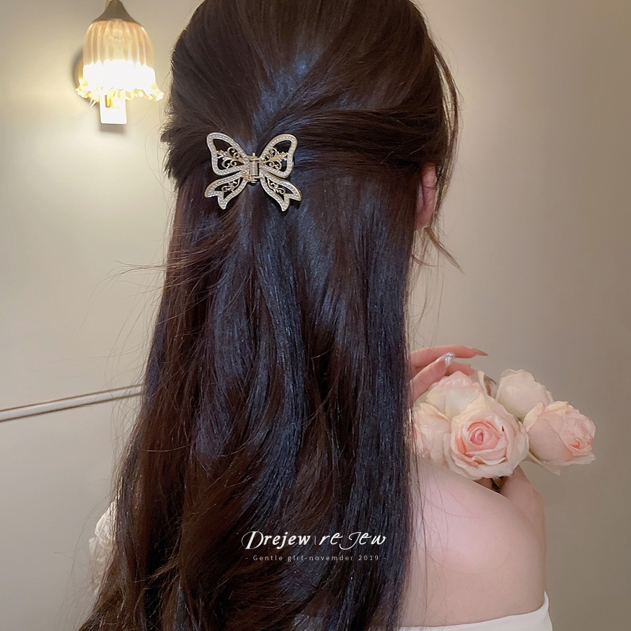 เดรช ยุโรปและอเมริกากลวงมุกผีเสื้อกิ๊บที่สวยหรูอเนกประสงค์ฉลามคลิปแฟชั่นอุปกรณ์ผมระดับไฮเอนด์