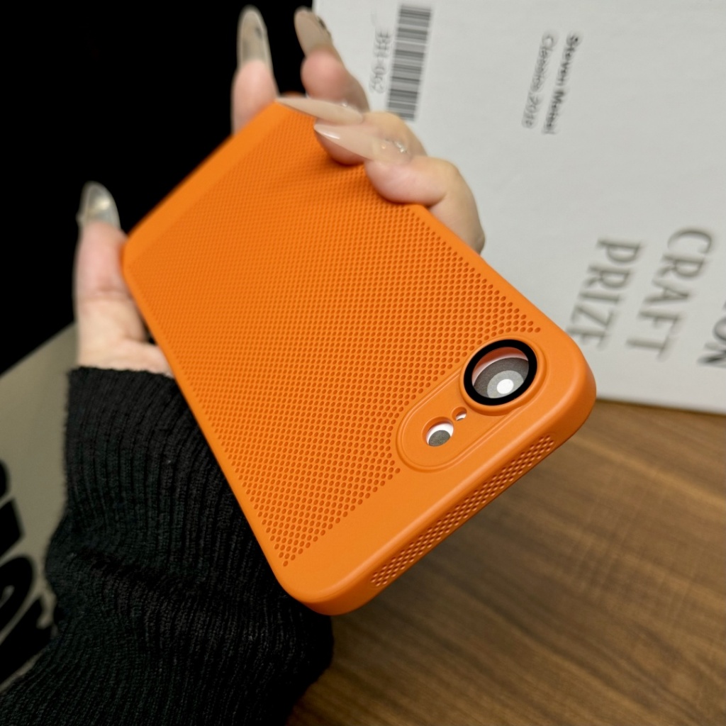 เคสโทรศัพท์ระบายความร้อนพร้อมป้องกันกล้องสำหรับ ไอโฟน iPhone 17E 16e 16 15 14 Pro Max ip 16 Plus 5G Case เคสแว่นตาป้องกันการกระแทกหรูหรา