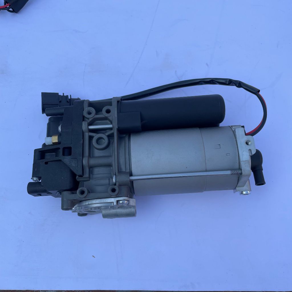 ปั๊มอัดอากาศยี่ห้อ Hanfude สําหรับ Audi Q7(4M),Bentley Bentayga(F4),Lamborghini Urus,Audi Q8(4M)