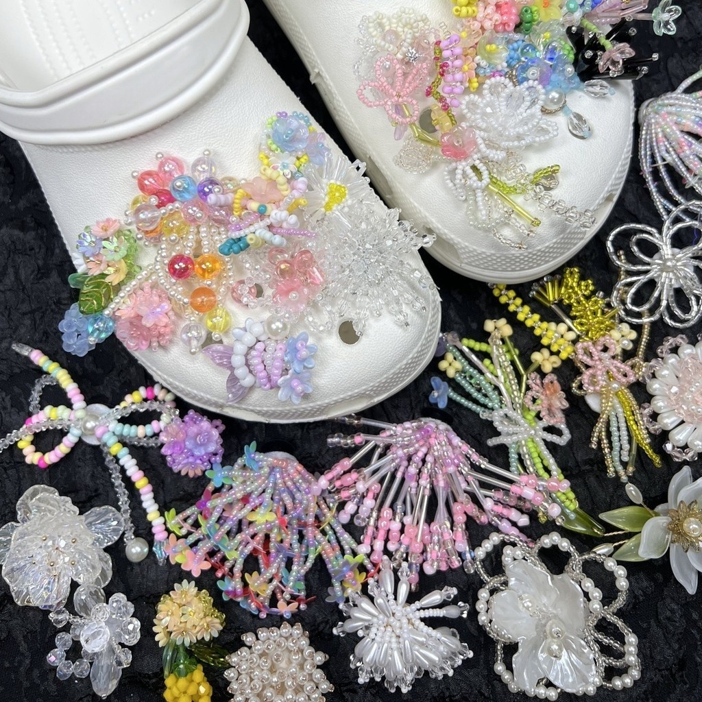 1 PC ทอดอกไม้รูปร่างลูกปัดโซ่รองเท้าดอกไม้คอลเลกชัน Handmade Embellishments รองเท้าหัวเข็มขัดสําหรับ Perforated รองเท้า