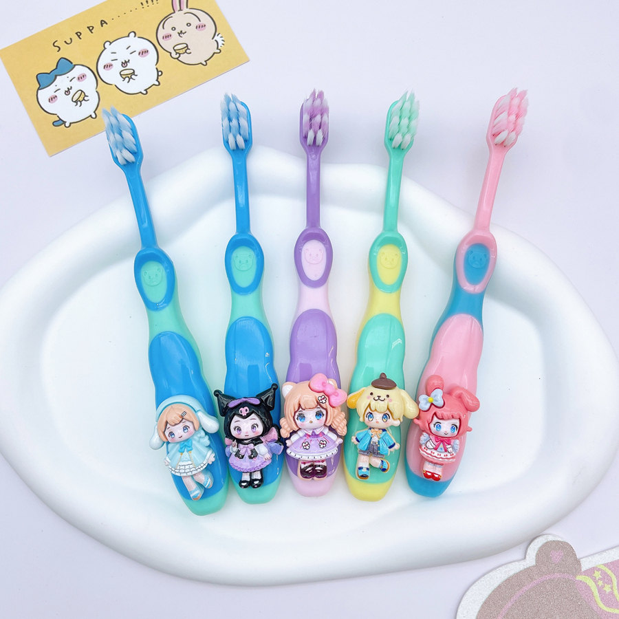 แปรงสีฟันเด็ก ซานริโอ 3-6 ปี 6 ถึง 12 ปี คุโรมิ ทํานอง แปรงสีฟันขนนุ่มเด็กป้องกันเหงือกแปรงสีฟัน