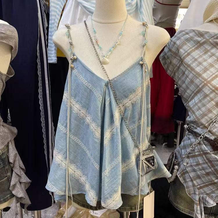 สไตล์เกาหลีผู้หญิงแขนกุดสลิงด้านบนโวลต์คอลูกไม้ฤดูร้อนยกทรงเสื้อกล้าม