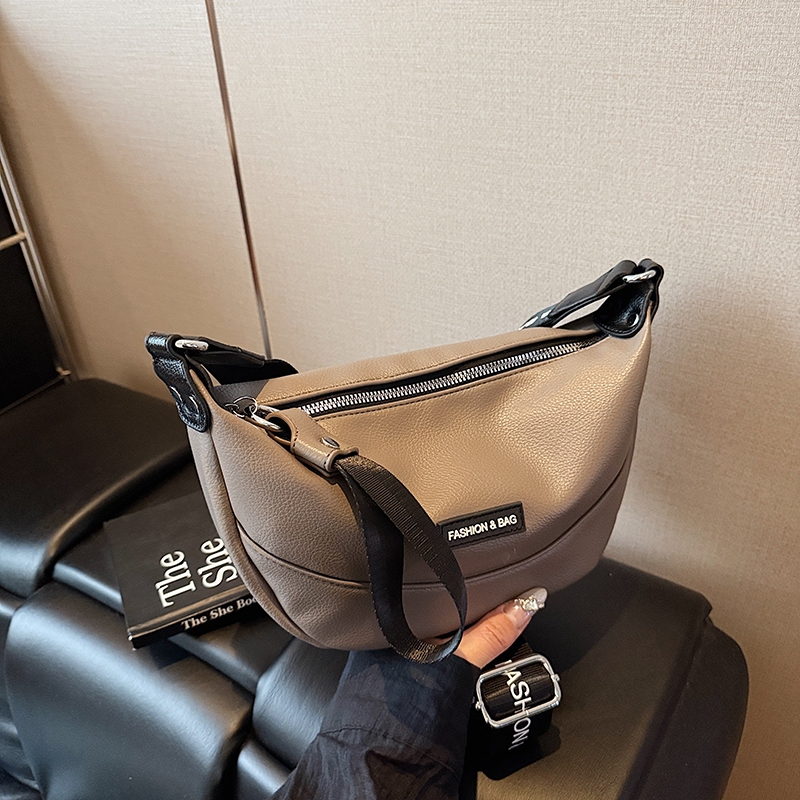 Fashion All-Match Style One-Shoulder Messenger Ladies Bag โกดังไทย