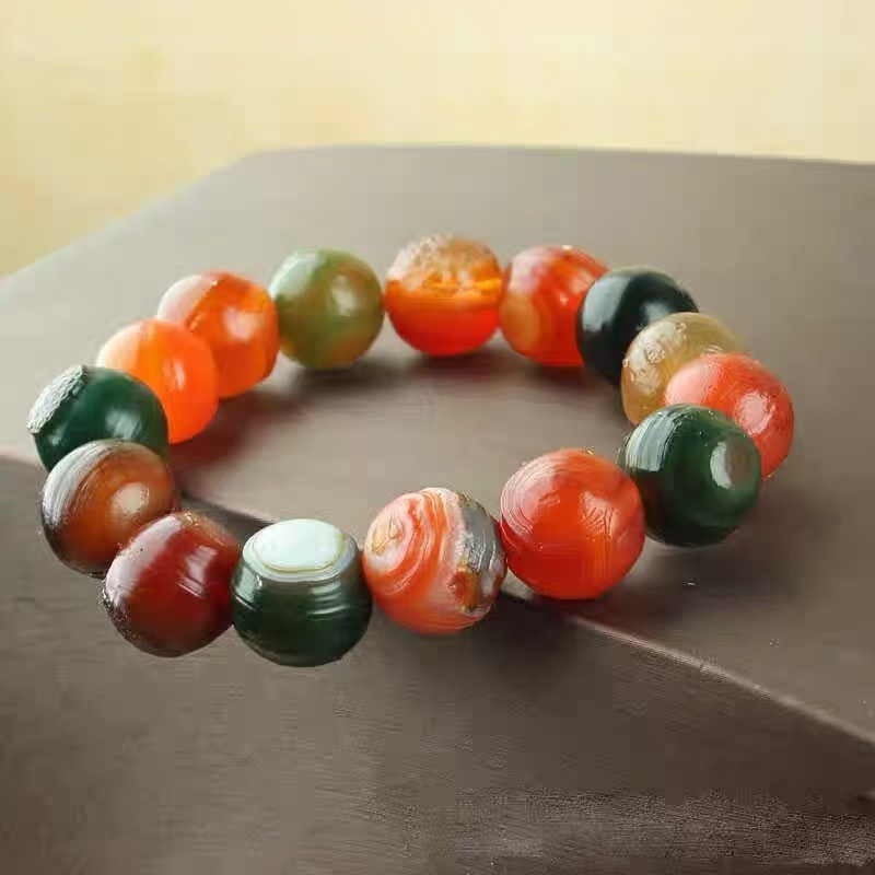 ธรรมชาติสายรุ้งห่อผ้าไหมอาเกต Weathered Gobi สร้อยข้อมือหิน Alashan สไตล์ตาอาเกตที่มีเอกลักษณ์ชาติพันธุ์