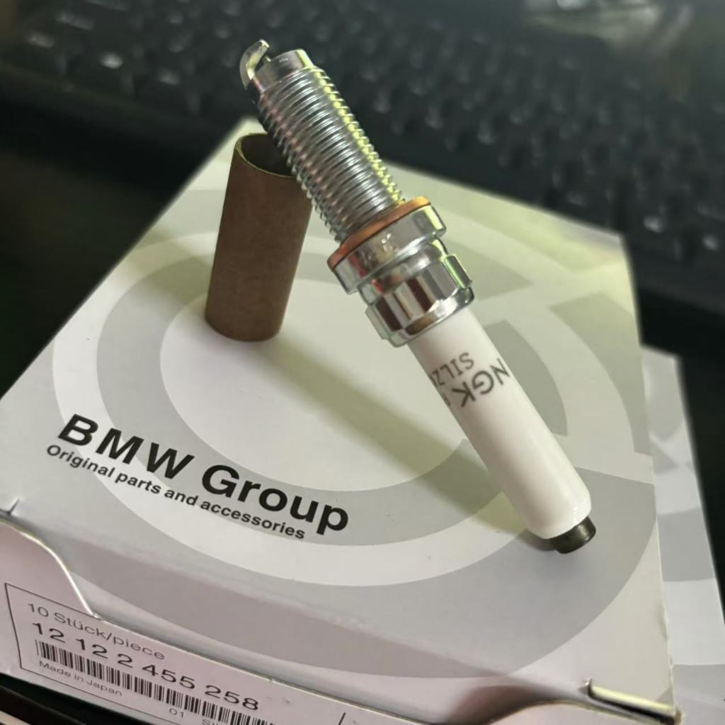 หัวเทียนแรงสูง12122455258 Iridium Platinum SILZKGR8E8S BMW MINI 5 Series 7 Series 3 Series 340i 440i