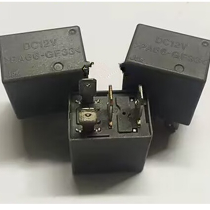 รีเลย์รถยนต์ PA66-GF33 12VDC 4-Pin รีเลย์ HFV6 012H-TR