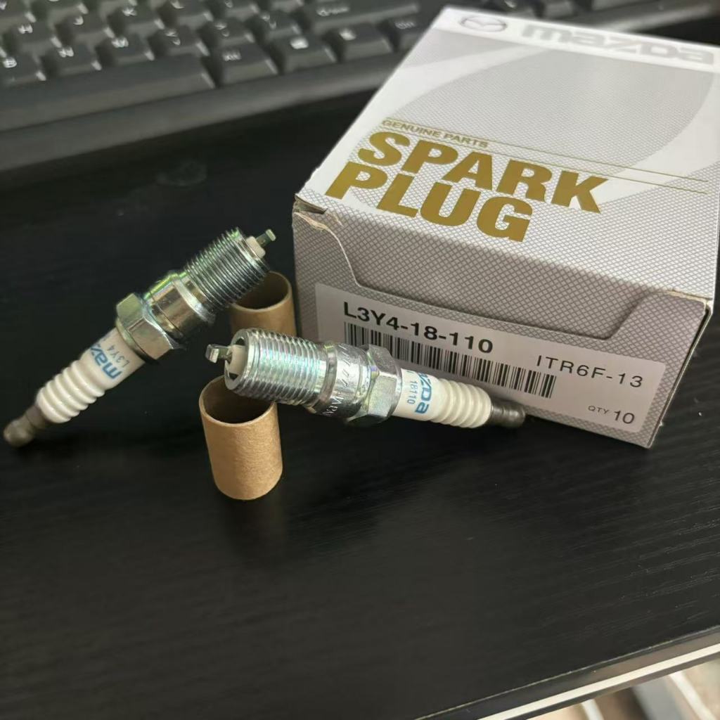 หัวเทียน NGK Iridium ITR6F13 L3Y4-18-110 เหมาะสําหรับ Mazda CX-7 Mazda3 Mazda6 2.0 L
