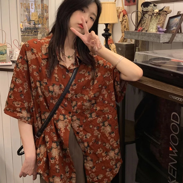 เสื้อโปโลผู้หญิงลายดอก สไตล์เกาหลี แขนสั้น โอเวอร์ไซส์