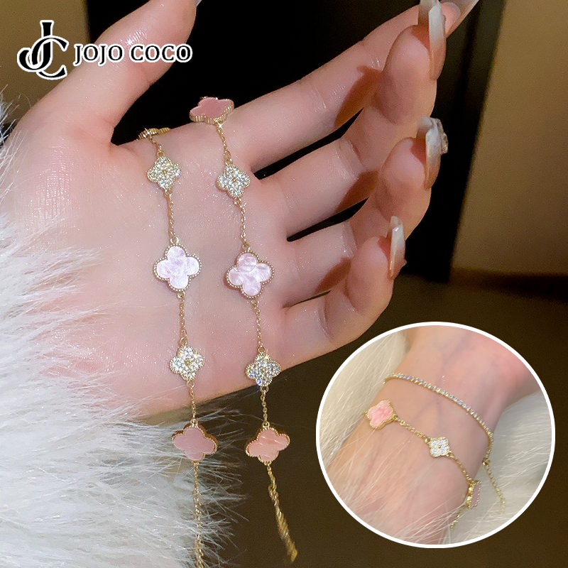 Jojo COCO สร้อยข้อมือโคลเวอร์สี่ใบสีชมพู 2025 ฤดูร้อนใหม่เครื่องประดับมือดีไซน์ประณีตสด