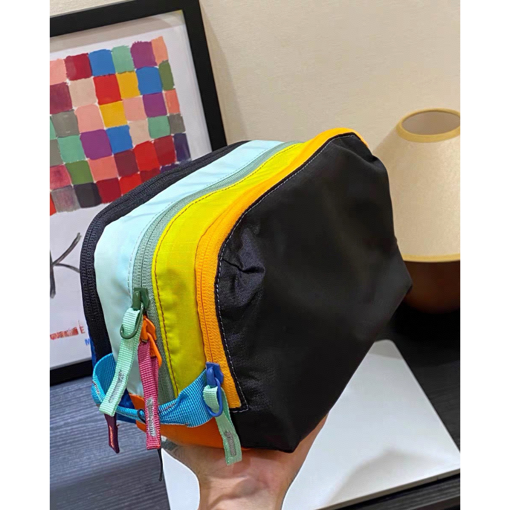 ขายดี #2506 ความจุขนาดใหญ่มัลติฟังก์ชั่กระเป๋าเครื่องสําอางเดินทางวันหยุดถุงเก็บแป้งที่มีหลายชั้นกระเป๋า