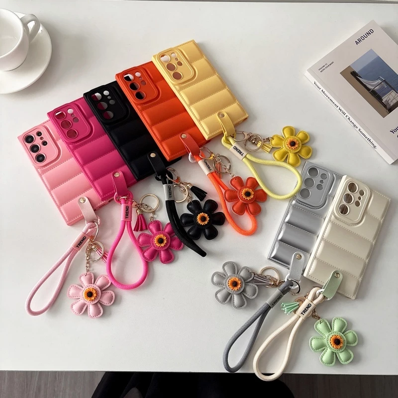 แฟชั่น เสื้อแจ็คเก็ต ดอกไม้ซัน เชือกมือ เคส Samsung Galaxy S26 Ultra S26 Plus S26 S25 Ultra S25 Plus S25 S24 FE S24 Ultra S24 Plus S24 S23FE S23 Ultra S23 Plus S22Ultra S21FE Case เคสโทรศัพท์ใหม่ ซิลิโคนอ่อนนุ่มป้องกันการตก เคสมือถือซัมซุง