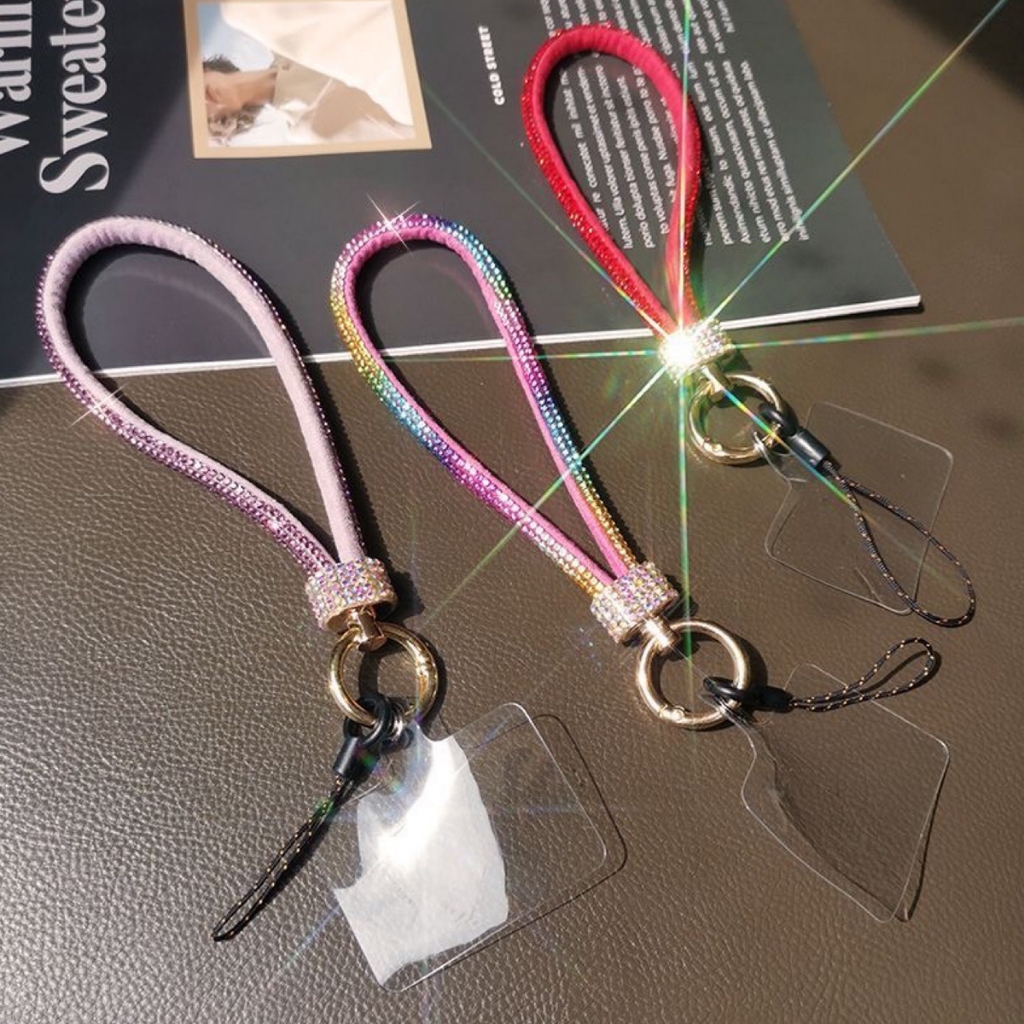 สายคล้องโทรศัพท์แบบสร้อยข้อมือสั้น หรูหราเพชรเทียม โซ่เมทัล แฟชั่น ป้องกันการตกหล่น (สายคล้องมือถือ)