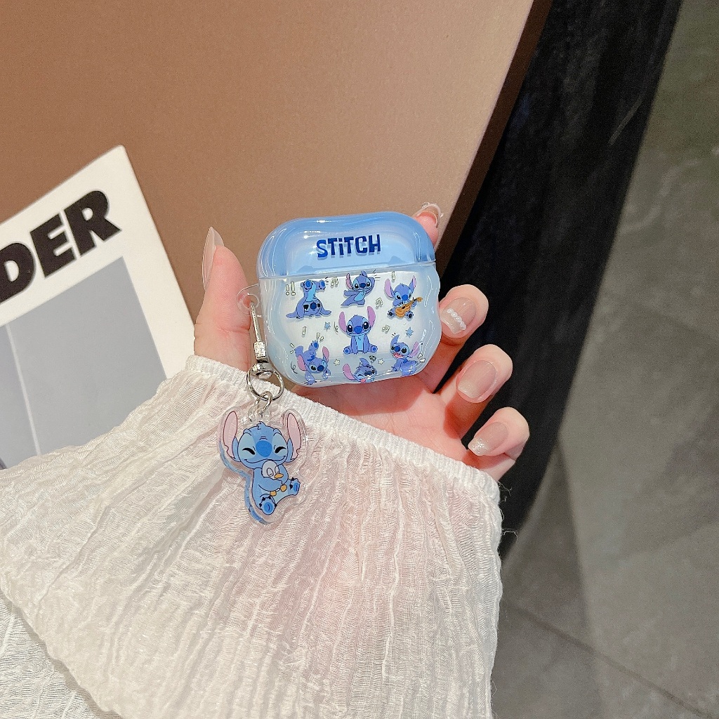 เต็มรูปแบบของ Stitch Airpods 5 กรณีสีฟ้า AirPods Pro3 กันกระแทกการ์ตูน imd หูฟังสําหรับ AirPods 5 Pro3 4/4 (ANC) Pro2 3 Pro