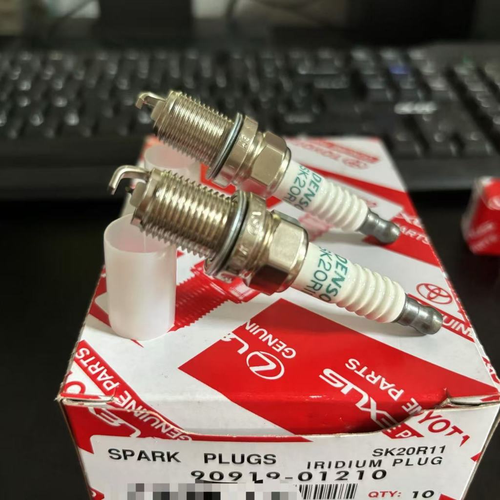 หัวเทียน DENSO ของญี่ปุ่น SK20R11 90919-01210 อิริเดียมอัลลอยด์ TOYOTA Crown LEXUS WISH Sienna Camry