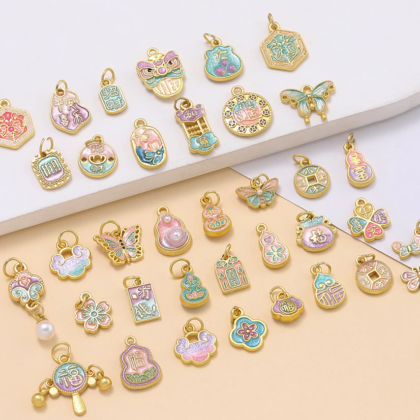 St. kunkka 1 ชิ้น จี้ทองคำเลียนแบบทองคำ จี้ผีเสื้อสไตล์จีน จี้ดอกไม้ สําหรับDIY ทําด้วยมือเครื่องประดับทํา