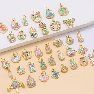 St. kunkka 1 ชิ้น จี้ทองคำเลียนแบบทองคำ จี้ผีเสื้อสไตล์จีน จี้ดอกไม้ สําหรับDIY ทําด้วยมือเครื่องประดับทํา