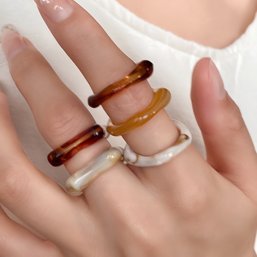 ชุดแหวนอะคริลิคแบบไม่สม่ำเสมอเรขาคณิต สำหรับคนชอบสไตล์โดดเด่น - รูปที่ 7