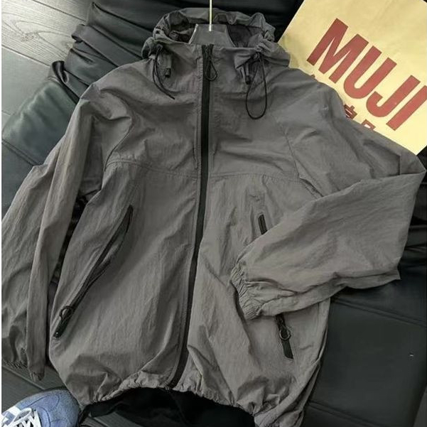 EERSHENSHENG UPF50+ เสื้อแจ็คเก็ตกันแดดผ้าไหมน้ําแข็งสําหรับผู้ชาย,อุปกรณ์กลางแจ้งมีฮู้ดน้ําหนักเบาและระบายอากาศได้