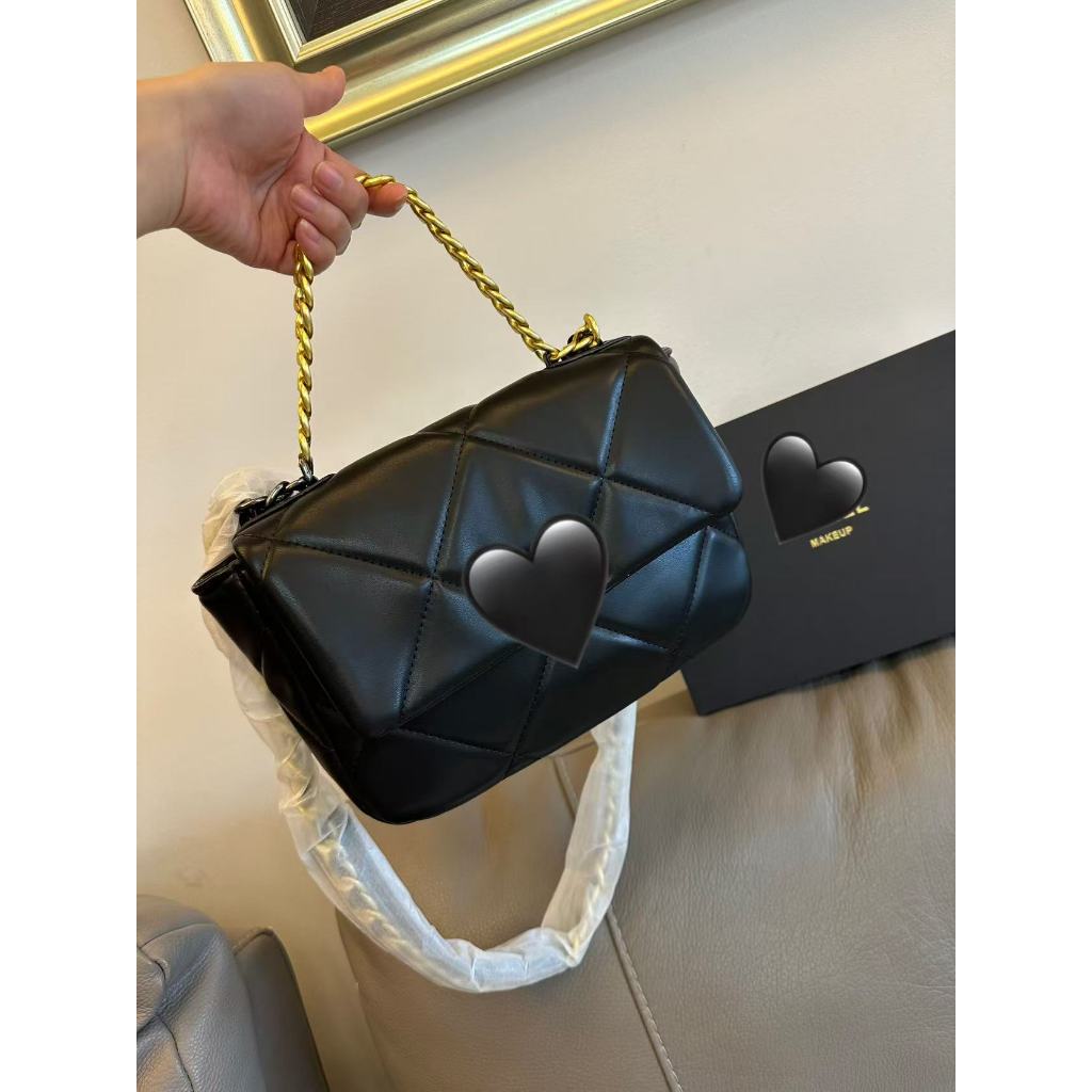 กระเป๋าสะพายข้างสายโซ่ขนาด 26 ซม. VIP