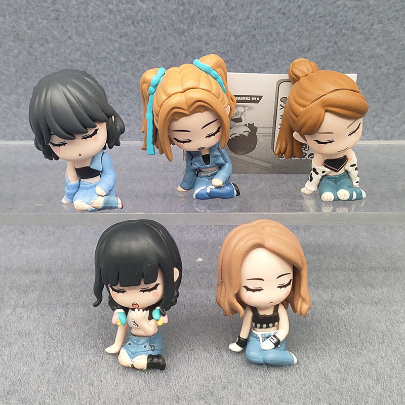 5 ชิ้น 5 เซนติเมตร Banpresto LE SSERAFIM Petit ตุ๊กตา Space-ANTIFRAGILE รุ่นคอลเลกชันของเล่น Marca E