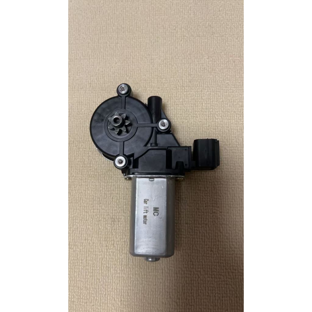 มอเตอร์ยกกระจกรถยนต์ Nissan เหมาะสําหรับ NISSAN ALMERA ซ้ายขวา 6pin