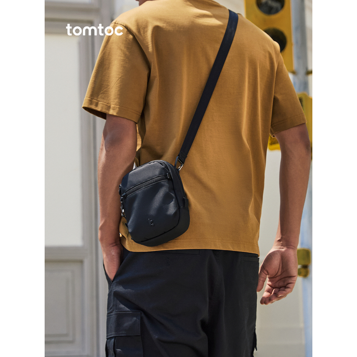 Tomtoc Aviator T37 Safe Smooth Travel Bag Anti-theft One-Shoulder Diagonal Bag Mini 1.3L Lightweight