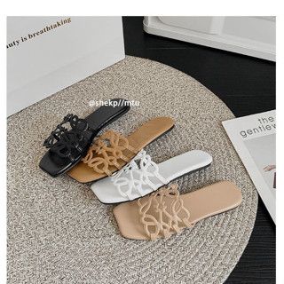 รองเท้าแตะแบบเจาะรูสำหรับผู้หญิงกลางแจ้ง ฤดูร้อน 2025 ใหม่ ร…