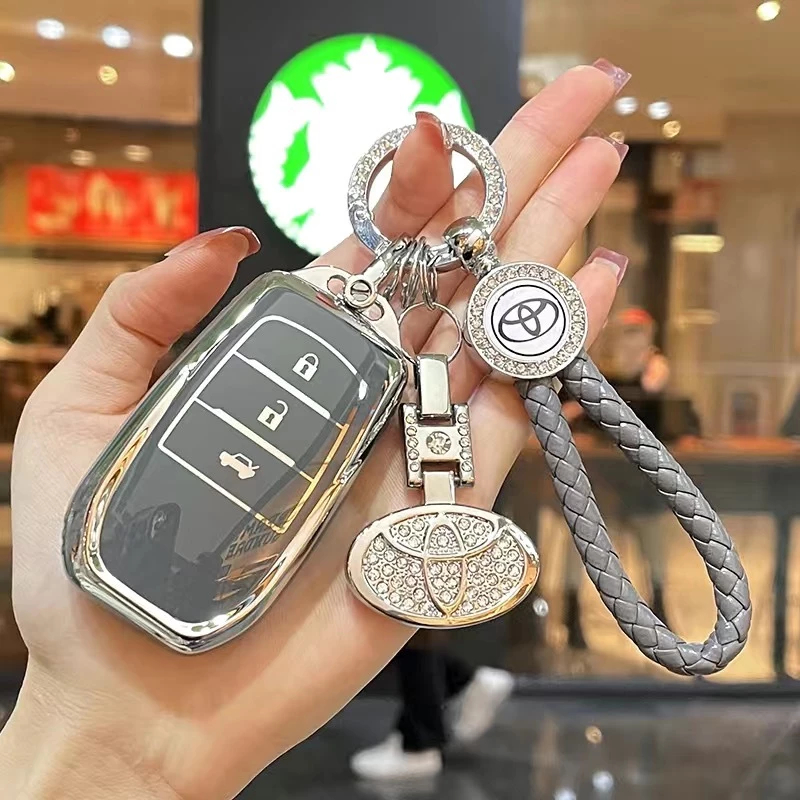 ครอบคลุมกุญแจรถโตโยต้า โซ่กุญแจรถโตโยต้า Toyota Yaris Yaris Cross Camry Corolla Vios Wigo Hiace Agya Fortuner Raize Veloz RAV4 Avanza Innova Hilux Alphard Land Cruiser พวงกุญแจรถยนต์ ของแต่งรถยนต์