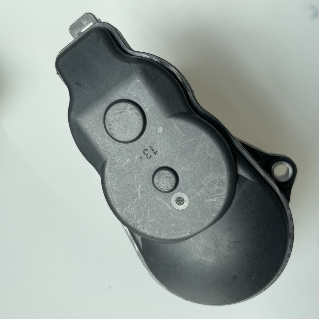 Toy-ota C-HR/VAN CAMRY 1.2L คาลิปเปอร์เบรกที่จอดรถ HZS-TY-001A ส่วนประกอบควบคุม 46310-07010 46310070