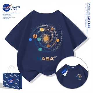 【จัดส่งภายใน 48 ชั่วโมง】เสื้อยืดเด็ก NASA สีดำ ผ้าฝ้าย 100% ลายจักรวาลสุดเท่ (Galaxy Print)