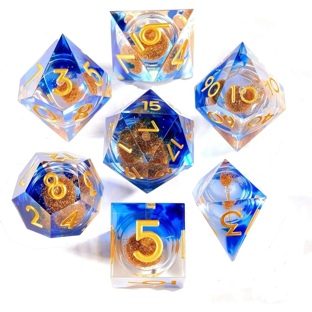 Dungeons & Dragons Liquid Core Dice Set (D&D), Polyhedral DND Resin Dice Set, Magic Pathfinder Game DND Dice Set, เหมาะสําหรับเกมเล่นตามบทบาท (โปร่งใส + สีฟ้า)