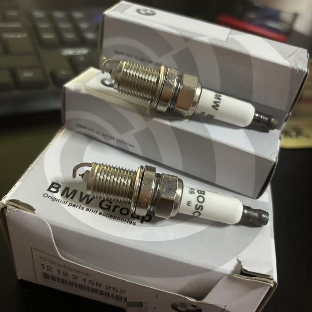 หัวเทียน BMW FR7KPP33212122158252 พลังงานสูง 1 Series 3 Series 5 Series 7 Series X1 X3 X4 X5 X6 Z4 A