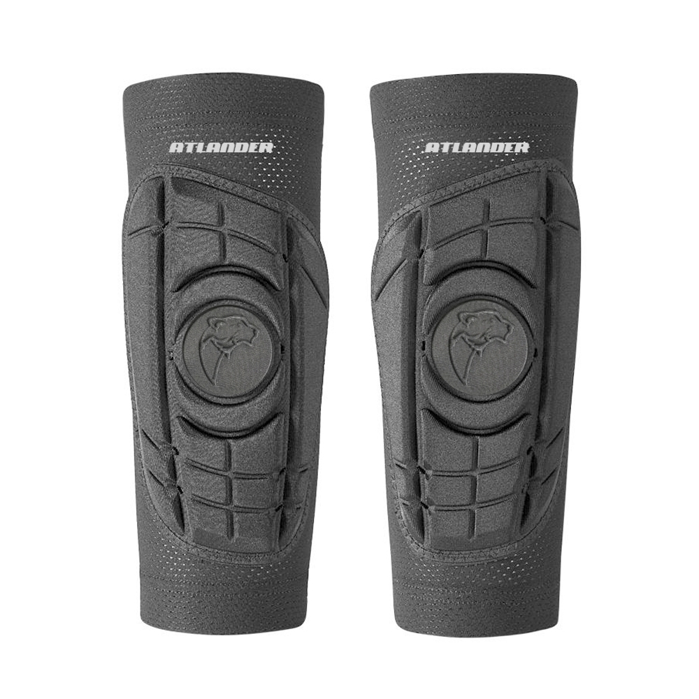 สนับแข้งฟุตบอลสำหรับผู้ใหญ่ ออกแบบเพื่อกันกระแทกด้านข้างและป้องกันบาดแผล สบายเมื่อใช้ในการฝึกฝนและการเล่นกีฬา