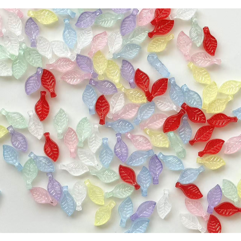 100 ชิ้น/แพ็คที่มีสีสันอะคริลิคเยลลี่ขนาดเล็ก Leaf Charm หลวม DIY ลูกปัดประมาณ 5x10 มม.y1932