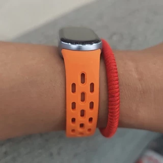 สายรัดข้อมือซิลิโคนอุปกรณ์เสริมสร้อยข้อมือแบบห่วงระบายอากาศสําหรับ Xiaomi Smart Band 10 9 8 / Mi Band 10 Ceramic Edition