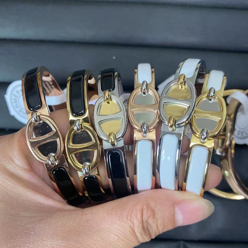 <Low price sales>กำไลข้อมือแฟชั่นคลาสสิกสำหรับทั้งชายและหญิง