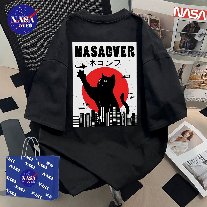 【พร้อมส่ง】 NASA ใส่ได้ทั้งชายหญิง คอกลม เสื้อยืด ผ้าฝ้ายแท้100% แขนสั้น ลายพระจันทร์สีแดง ทรงโอเวอร์ไซส์YG882