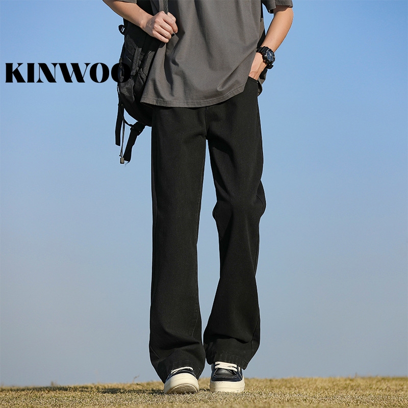 KINWOO กางเกงยีนส์ทรงตรงสีดำผู้ชาย สไตล์อเมริกันลำลอง ไฮสตรีทผอมไมโครสลิมสลิมฟิตทรงเข้ารูปแมทช์กับทุกชุด